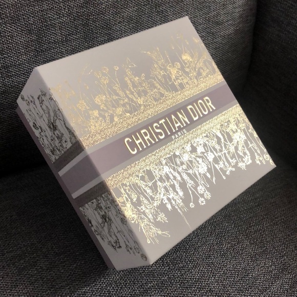 Dior Golden Floral Mother’s Day Empty Square Gift Box Authentic - Picture 1 of 15